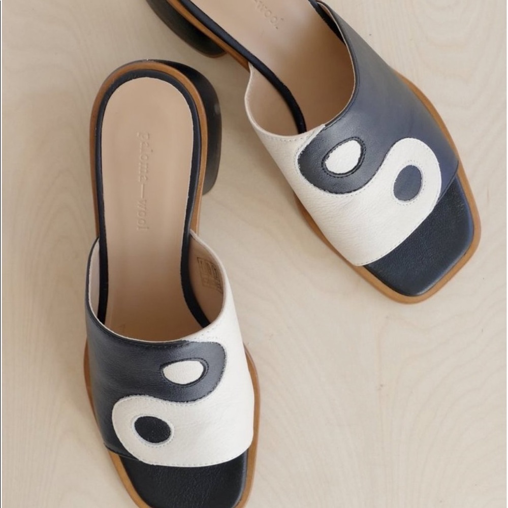 PALOMA WOOL YIN YANG SANDALS SZ 38